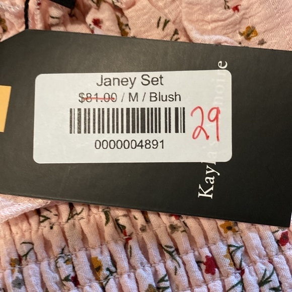 NWT Kayla’s Armoire Janey Set Size Medium - Picture 6 of 10